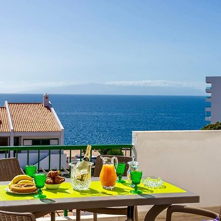 Esmeralda. Lovely And New Apartment Right By The Ocean! กาเยาซัลวาเค ภายนอก รูปภาพ