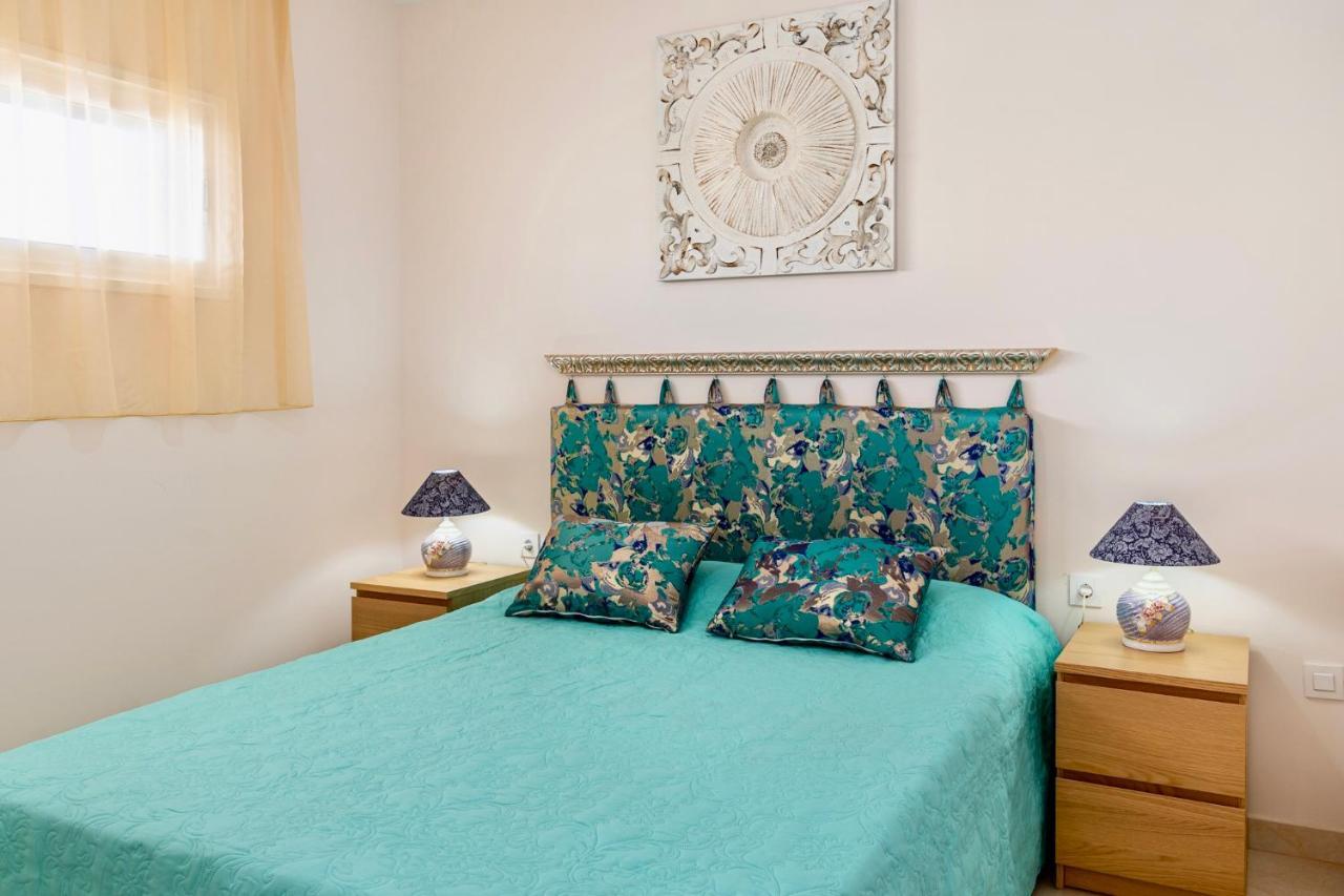 Esmeralda. Lovely And New Apartment Right By The Ocean! กาเยาซัลวาเค ภายนอก รูปภาพ